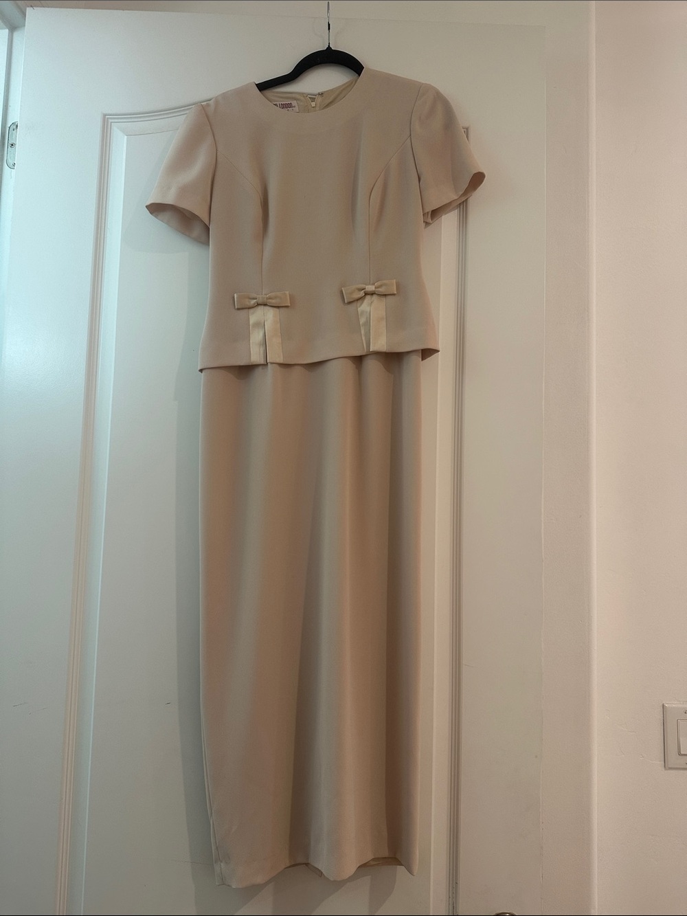 Maggy London Cream Two-Piece Dress with Satin Bows